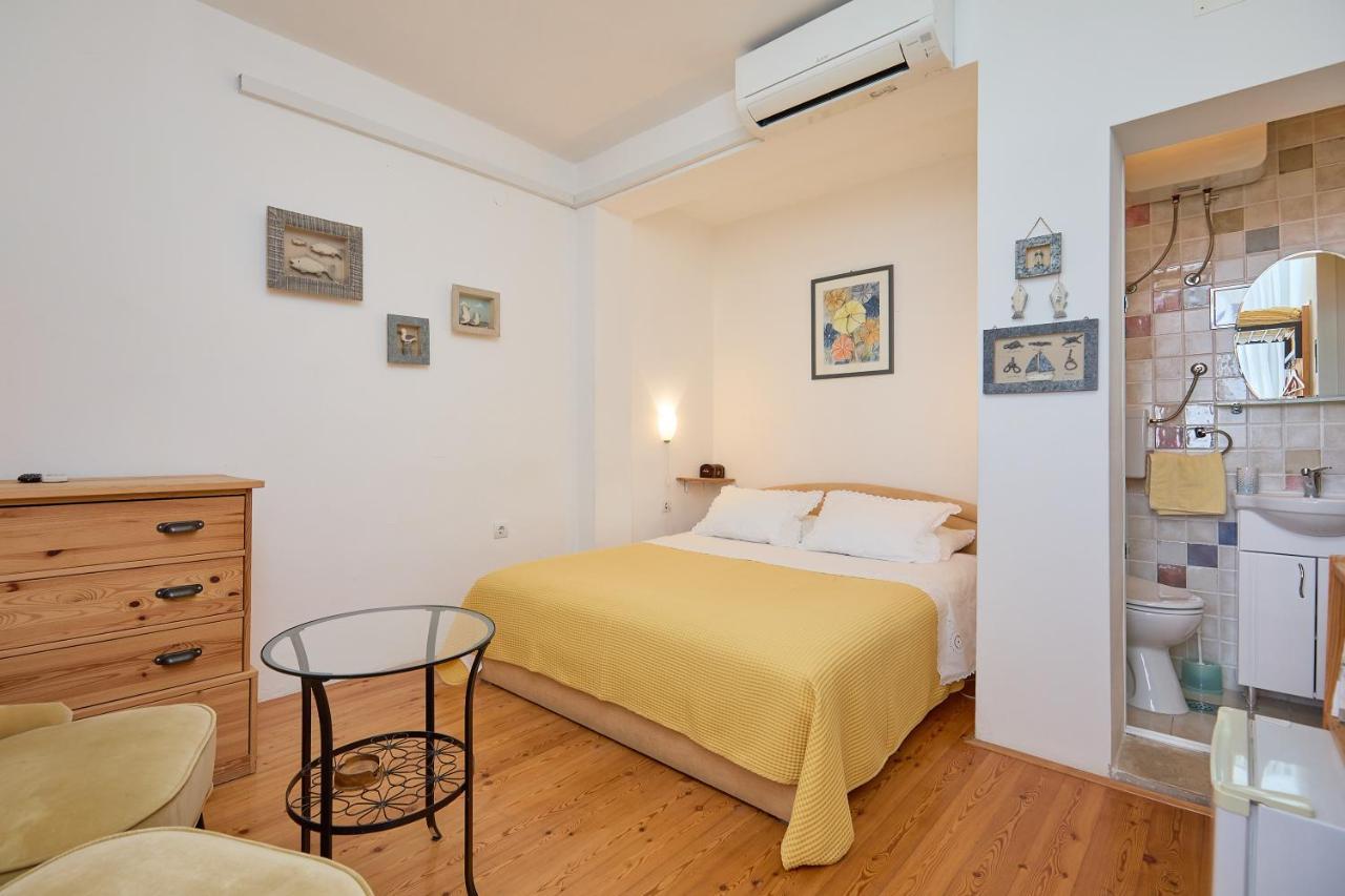 Room Over Old Town Dubrovnik Exterior photo